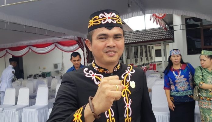 Wakil ketua DPRD Gumas Binartha